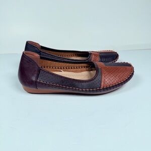 Chic Brown and Tan Women's Loafers